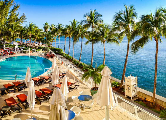 The Mandarin Hotel pool