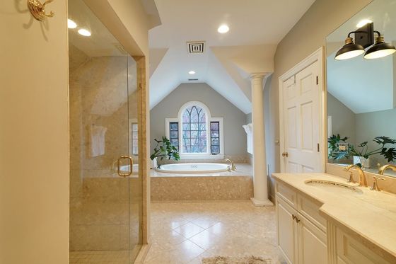 Photo 12 by Andrew Harris for Real estate