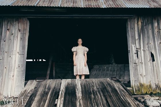 Photo 3 by Alecia Lindsay Photography for Tear Sheets