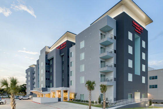 Photo 0 by TradeMarek Photography for Hospitality Architecture Photography