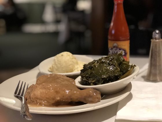 Sylvia's Smothered Chicken
