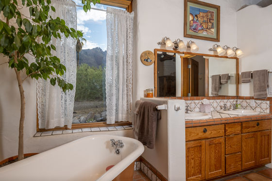 Photo 29 by Joey Ambrose - Digital Intuitive for Real Estate Photography
