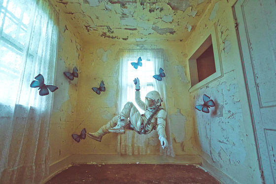 Photo 3 by Karen Jerzyk for The Lonely Astronaut