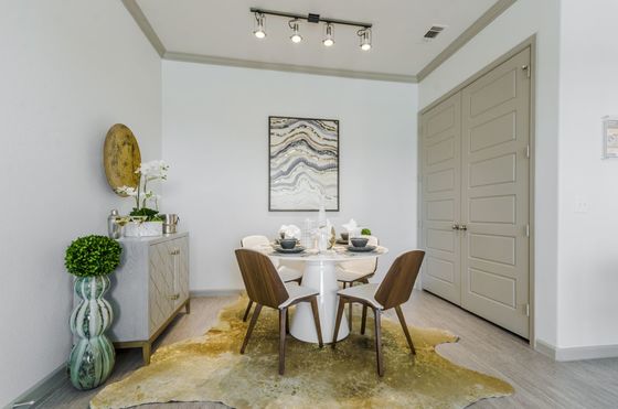 Photo 0 by Metroplex360 for Luxury 1 Bedroom Apartment