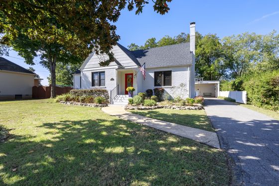 Photo 4 by Kayla Clark for HDR Exterior and Matterport Interior