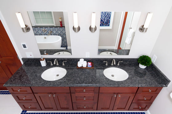 Remodeled Bath 054