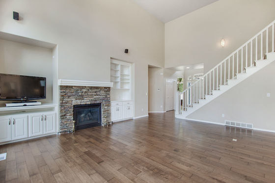 Photo 2 by Grant Gillies for Residential Real Estate