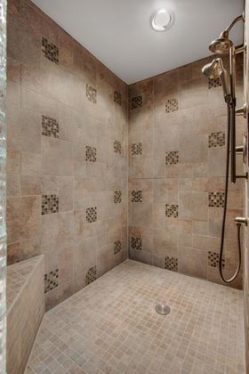 Photo 17 by Grant Gillies for Residential Real Estate