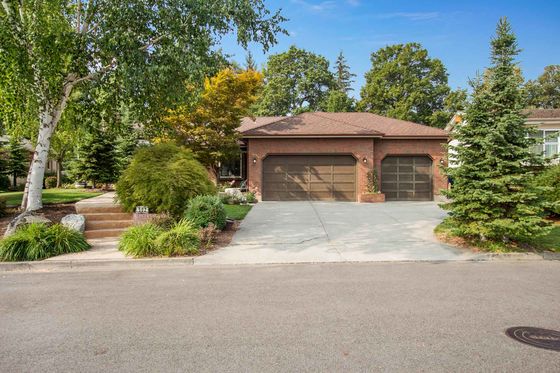 Photo 18 by Grant Gillies for Residential Real Estate