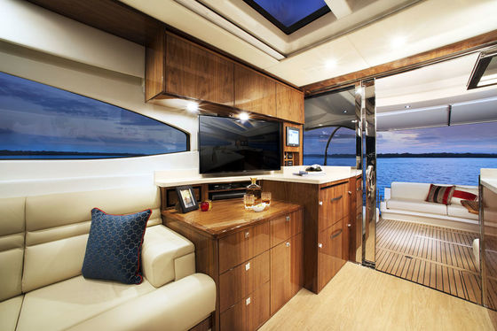 Riv 53 Galley2