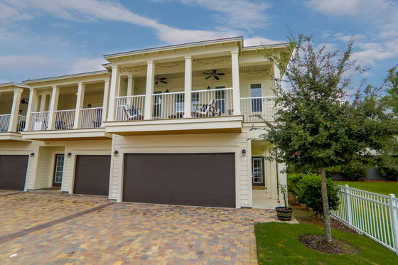 Photo 4 by Mally Hartenstein- Mally Photography for Real Estate Photography